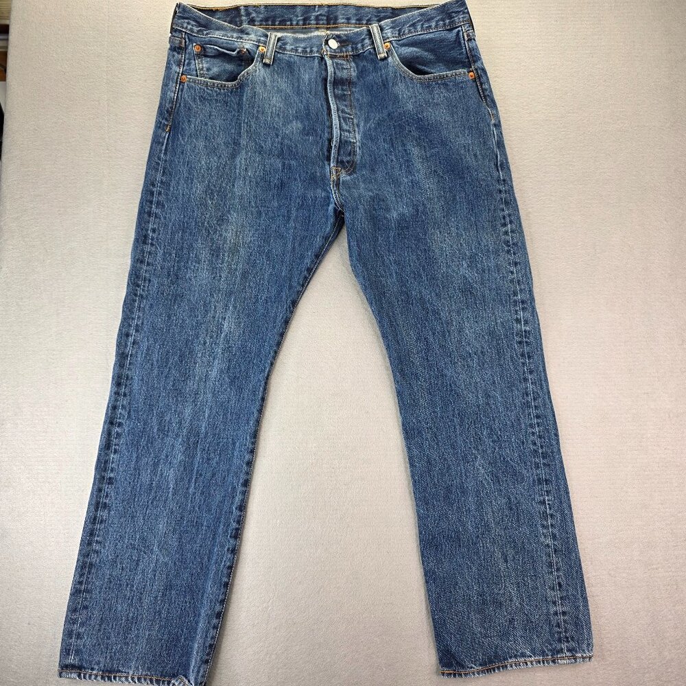 Levis 501 Jeans Mens 38x30 Blue Button Fly Denim Jeans Classic Straight